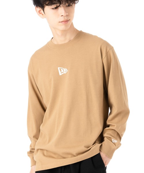 NEW ERA(ニューエラ)の「ニューエラ 長袖Tシャツ フラッグロゴ(Tシャツ/カットソー・メンズ・ダークグリーン/ベージュ/ブラック/ホワイト/グレー系その他・XL/M/XXL/L/S)」の4枚目の写真