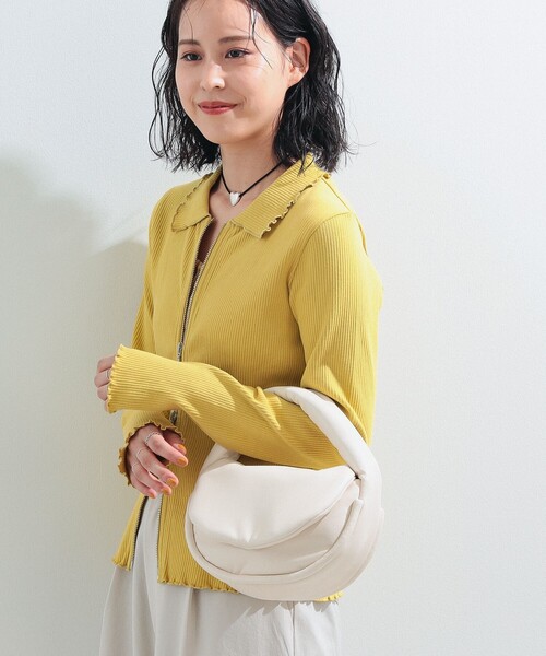 Ray BEAMS(レイビームス)の「Ray BEAMS / Puffer BAG(ハンドバッグ・レディース・オフホワイト/ブラック・ONE SIZE)」の5枚目の写真
