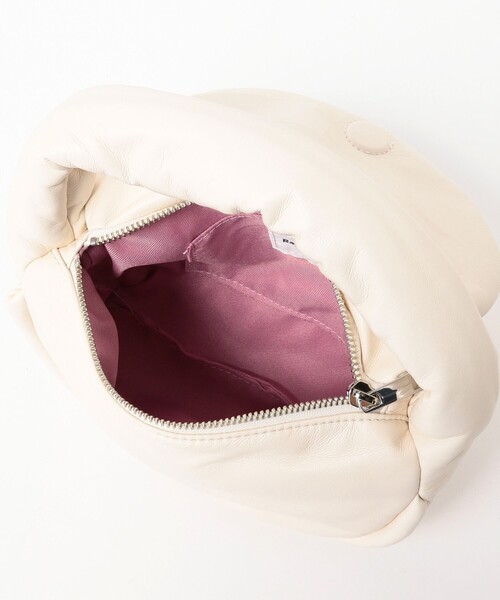 Ray BEAMS(レイビームス)の「Ray BEAMS / Puffer BAG(ハンドバッグ・レディース・オフホワイト/ブラック・ONE SIZE)」の11枚目の写真