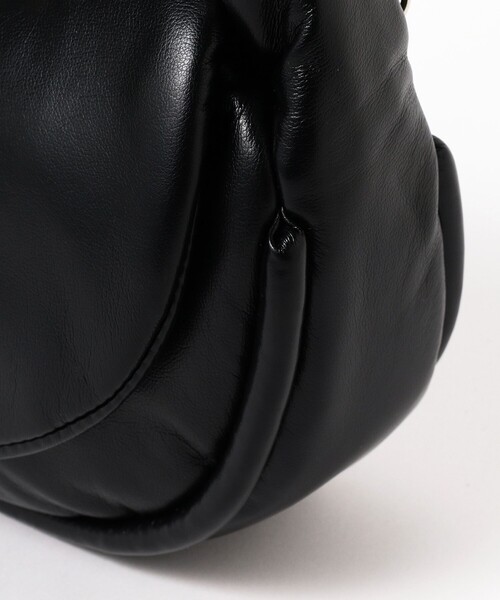 Ray BEAMS(レイビームス)の「Ray BEAMS / Puffer BAG(ハンドバッグ・レディース・オフホワイト/ブラック・ONE SIZE)」の17枚目の写真