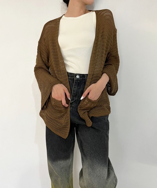 Jewelobe（ジュエローブ）の「フレアスリーブ透かし編みミディカーディガン（カーディガン/ボレロ・レディース・ブラウン/ベージュ/モカ・FREE）」の10枚目の写真