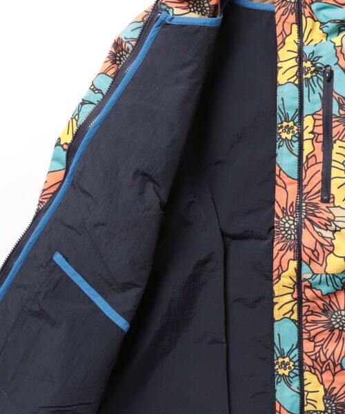 チチカカ（チチカカ）の「3WAYマウンテンパーカージャケット（マウンテンパーカー・レディース・ブラック/オレンジ/ブルー・LARGE/MEDIUM）」の8枚目の写真