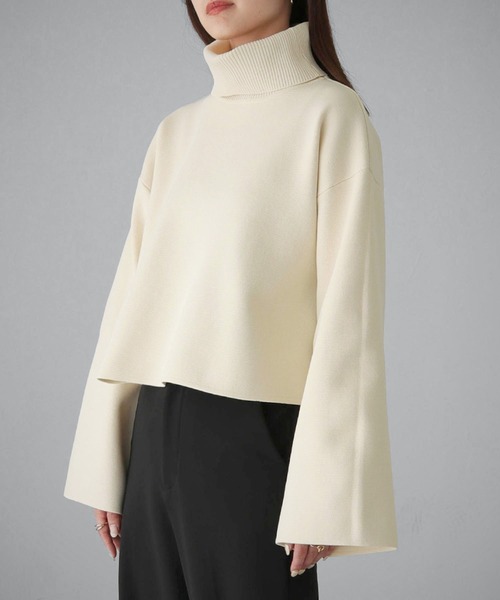 cheriella（シェリエラ）の「【cheriella】WEB限定　ショート丈フレアスリーブニット（ニット/セーター・レディース・アイボリー/ブラック/チェリーピンク/ブルー/グリーン・M）」の9枚目の写真