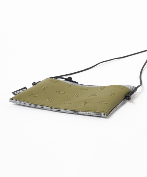 B:MING by BEAMS(ビーミングバイビームス)の「【予約】mixhack × B:MING by BEAMS / 別注 ビブラム メッシュ サコッシュ(ボディバッグ/ウエストポーチ・レディース・ブラック/オリーブ/イエロー・ONE SIZE)」の11枚目の写真