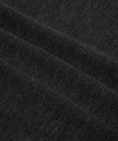 UNITED TOKYO（ユナイテッドトウキョウ）の「【EC限定】ウールミラノリブ モックネックニット（ニット/セーター・メンズ・ブラック/レッド/オフホワイト/ライトブルーグレー/ダークグレー/パープル・3/1/2）」の9枚目の写真