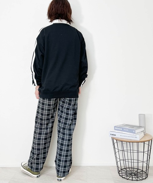 Ritzy（リッツィー）の「TC 裏毛 ハーフZIP 袖ライン PO レディース メンズ（スウェット・メンズ・オレンジ/ブラック/アッシュ・LARGE/X-LARGE/MEDIUM）」の6枚目の写真