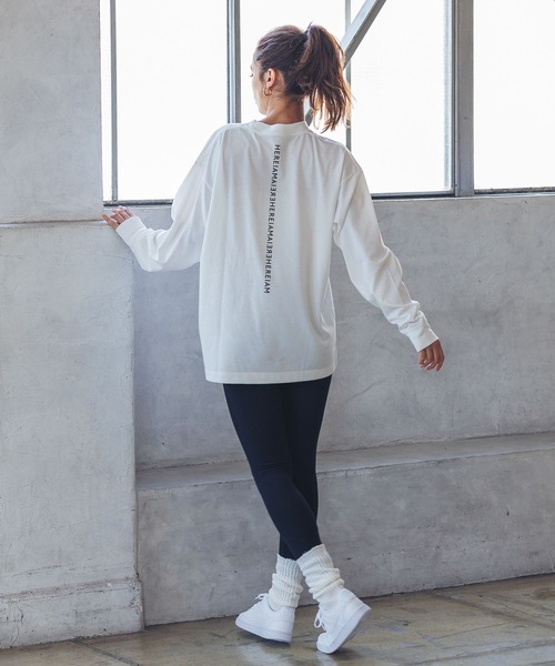 HEREIAM（ヘレイアム）の「【HEREIAM】速乾／ミラーロゴロングスリーブ（ユニセックス）（Tシャツ/カットソー・レディース・ブラック/ライトピンク/ホワイト/ライトグレー・MEDIUM/LARGE）」の18枚目の写真