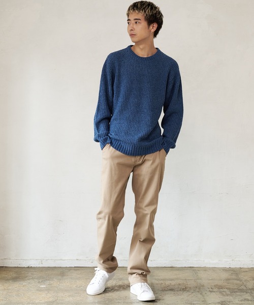 Blue Standard （ブルースタンダード）の「【BLUE STANDARD/ブルースタンダード】 ふんわりもちもちのやみつきな触り心地 ふわもちモール 畦編みクルーネックセーター（ニット/セーター・メンズ・ブラック/オフホワイト/ブルーグレー/ワイン・SMALL/MEDIUM/LARGE/X-LARGE）」の21枚目の写真