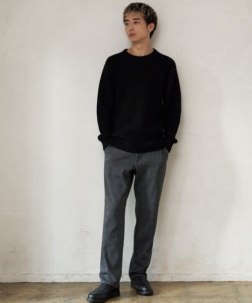 Blue Standard （ブルースタンダード）の「【BLUE STANDARD/ブルースタンダード】 ふんわりもちもちのやみつきな触り心地 ふわもちモール 畦編みクルーネックセーター（ニット/セーター・メンズ・ブラック/オフホワイト/ブルーグレー/ワイン・SMALL/MEDIUM/LARGE/X-LARGE）」の11枚目の写真