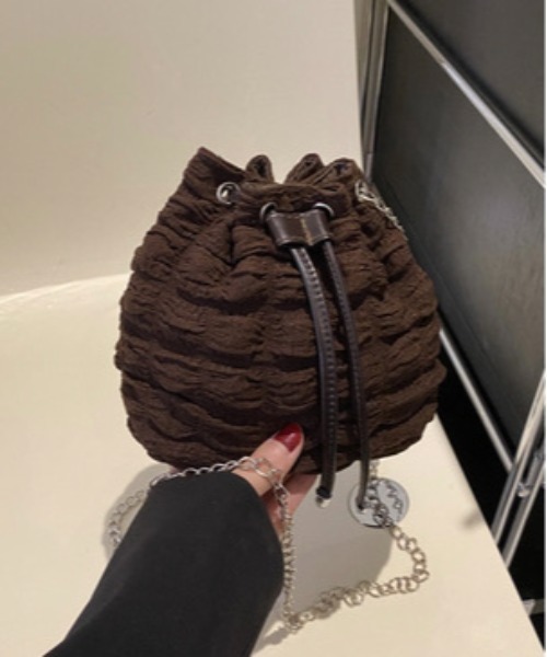 Burner(バーナー)の「【OKUOKU Recommend Select】ぽこぽこ 巾着ショルダーバッグ oku-bag-723850672239-15 U(ショルダーバッグ・レディース・ブラック/ピンク/グリーン/ホワイト/ブラウン・FREE)」の22枚目の写真