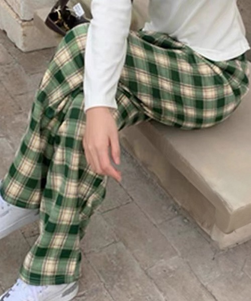 ad thie(アドティエ)の「チェック柄 裏起毛ストレートパンツ(その他パンツ・レディース・グリーン/ブラック/ライトブルー/ダークブラウン/ホワイト/イエロー・FREE)」の20枚目の写真