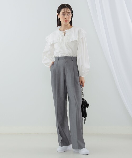 Ray BEAMS（レイビームス）の「Ray BEAMS / フリル ビッグスクエアカラー シャツ（シャツ/ブラウス・レディース・ホワイト/ブラック・ONE SIZE）」の3枚目の写真