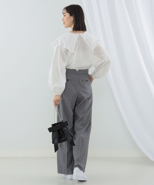 Ray BEAMS（レイビームス）の「Ray BEAMS / フリル ビッグスクエアカラー シャツ（シャツ/ブラウス・レディース・ホワイト/ブラック・ONE SIZE）」の17枚目の写真