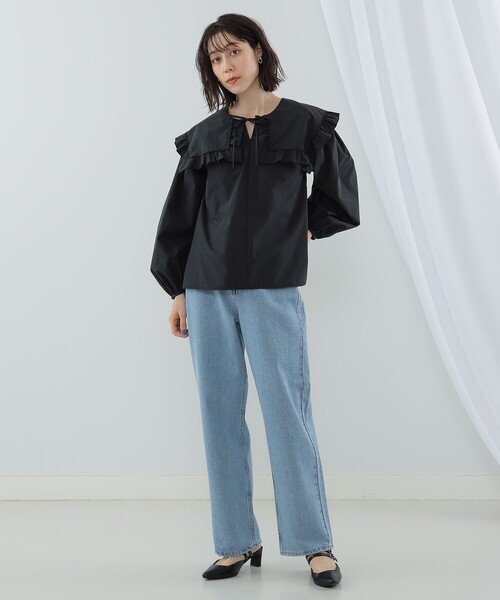 Ray BEAMS（レイビームス）の「Ray BEAMS / フリル ビッグスクエアカラー シャツ（シャツ/ブラウス・レディース・ホワイト/ブラック・ONE SIZE）」の18枚目の写真