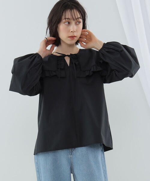 Ray BEAMS（レイビームス）の「Ray BEAMS / フリル ビッグスクエアカラー シャツ（シャツ/ブラウス・レディース・ホワイト/ブラック・ONE SIZE）」の19枚目の写真