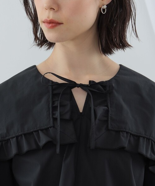 Ray BEAMS（レイビームス）の「Ray BEAMS / フリル ビッグスクエアカラー シャツ（シャツ/ブラウス・レディース・ホワイト/ブラック・ONE SIZE）」の12枚目の写真