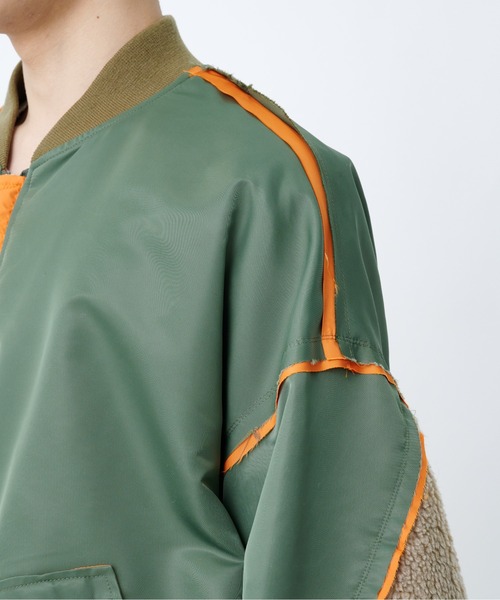 DISCOVERED(ディスカバード)の「BOA SLEEVE MA-1(ブルゾン・メンズ・ホワイト/カーキ・1/3)」の4枚目の写真