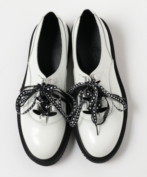 Ray BEAMS（レイビームス）の「Ray BEAMS / レース ギリーシューズ（ドレスシューズ・レディース・ホワイト/ブラック・25.0cm/24.0cm/23.5cm/23.0cm/24.5cm）」の16枚目の写真