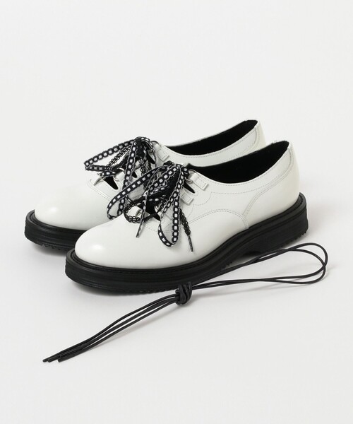 Ray BEAMS（レイビームス）の「Ray BEAMS / レース ギリーシューズ（ドレスシューズ・レディース・ホワイト/ブラック・25.0cm/24.0cm/23.5cm/23.0cm/24.5cm）」の18枚目の写真