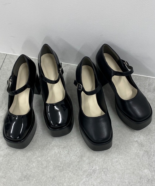 WEGO（ウィゴー）の「WEGO/ボリュームヒールストラップシューズ（ドレスシューズ・レディース・ブラック系その他/ブラック・MEDIUM/LARGE）」の3枚目の写真