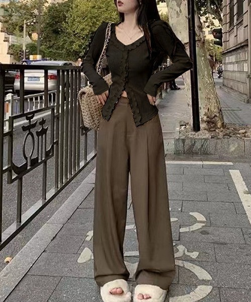 c.u.l(シーユーエル)の「2WAY フリルリブカットソー culw598(Tシャツ/カットソー・レディース・ブラック・L/M)」の3枚目の写真