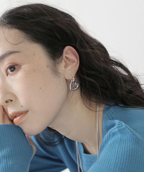 JOURNAL STANDARD(ジャーナルスタンダード)の「【PHILIPPE AUDIBERT】 EARRINGS SOLINE:ピアス(ピアス(両耳用)・レディース・シルバー・FREE)」の5枚目の写真