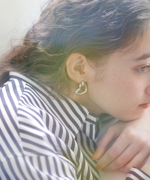 JOURNAL STANDARD(ジャーナルスタンダード)の「【PHILIPPE AUDIBERT】 EARRINGS SOLINE:ピアス(ピアス(両耳用)・レディース・シルバー・FREE)」の13枚目の写真