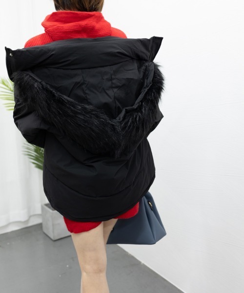 Miniministore(ミニミニストア)の「ダウンコート フードエコダウンジャケット(ブルゾン・レディース・ブラック/ミント/アイボリー・XL/L)」の6枚目の写真