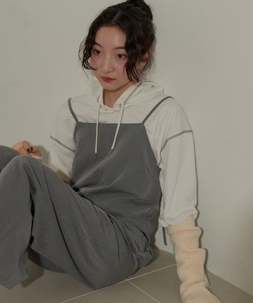 ECRIRE(エクリール)の「配色ステッチチュニックパーカー(パーカー・レディース・ブラック/オフホワイト/サックスブルー・M/L)」の5枚目の写真