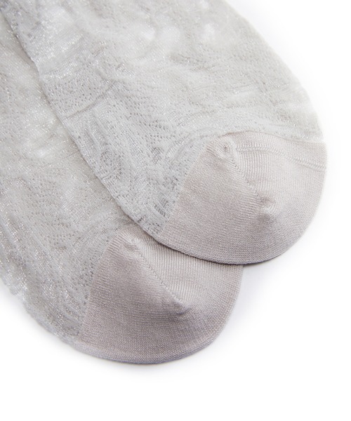 JNBY(ジェーエヌビーワイ)の「Elegant Sheer Socks / エレガントシアーソックス(ソックス/靴下・レディース・ブラック/グリーン/ピンク/グレー・ONE SIZE)」の13枚目の写真