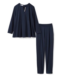 ＩＥＤＩＴ　パールで好印象に着映えする　こなれカットソーセットアップ〈ネイビー〉