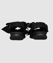 CECILIE BAHNSEN（セシリー バンセン）の「FLAT SANDAL