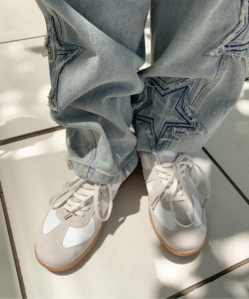 SHEPP（シープ）の「ジャーマントレーナー スニーカー（スニーカー・レディース・ブラック/ホワイト・36/38/40）」の18枚目の写真