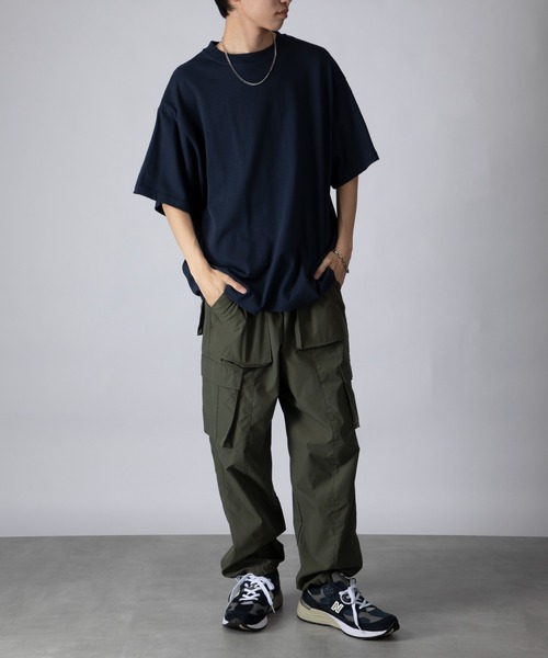 United Athle（ユナイテッドアスレ）の「肉厚ながら優しい着心地！【United Athle】8.2オンス オーガニックコットン 半袖 無地Tシャツ ビッグシルエット オーバーサイズ 5117（Tシャツ/カットソー・レディース・ホワイト/ネイビー/ブラック・L/M/XL/XXL）」の11枚目の写真