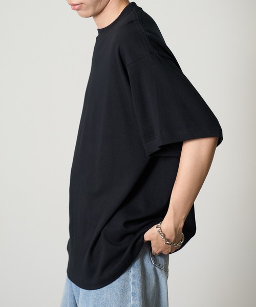 United Athle（ユナイテッドアスレ）の「肉厚ながら優しい着心地！【United Athle】8.2オンス オーガニックコットン 半袖 無地Tシャツ ビッグシルエット オーバーサイズ 5117（Tシャツ/カットソー・レディース・ホワイト/ネイビー/ブラック・L/M/XL/XXL）」の19枚目の写真