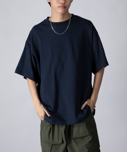 United Athle（ユナイテッドアスレ）の「肉厚ながら優しい着心地！【United Athle】8.2オンス オーガニックコットン 半袖 無地Tシャツ ビッグシルエット オーバーサイズ 5117（Tシャツ/カットソー・レディース・ホワイト/ネイビー/ブラック・L/M/XL/XXL）」の20枚目の写真