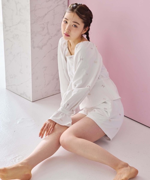 one after another NICE CLAUP（ワンアフターアナザーナイスクラップ）の「刺繍リボンペプラムブラウス/ribbon collection（シャツ/ブラウス・レディース・ブラック/ピンク/オフホワイト・FREE）」の14枚目の写真