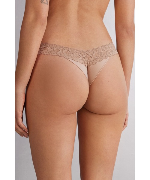 Intimissimi（インティミッシミ）の「レース＆マイクロファイバー