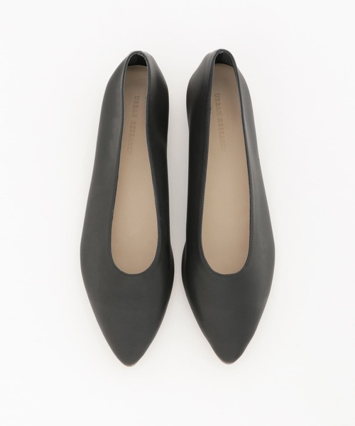 URBAN RESEARCH（アーバンリサーチ）の「レザーポインテッドフラットシューズ（その他シューズ・レディース・ブラック/シルバー/ピンク・36/37/38）」の15枚目の写真