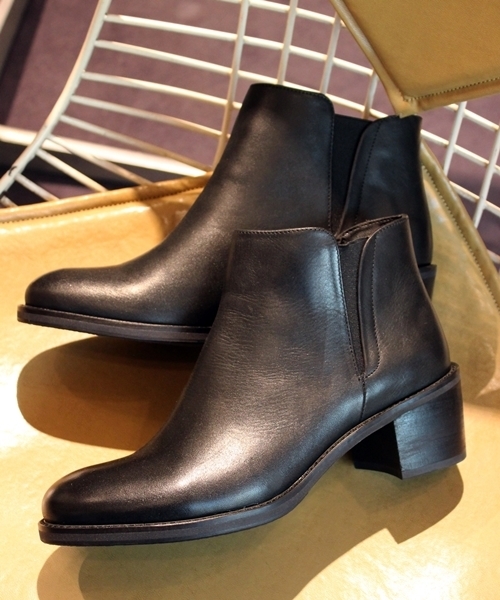 LE TALON（ルタロン）の「5CMレザーサイドゴアショート◆（ブーツ・レディース・ブラック/キャメル/ブラック系その他・36/37/38/37.5/35.5/36.5）」の2枚目の写真