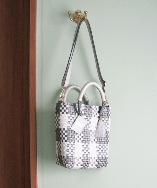 WOVEN(ウーヴン)の「WOVEN (ウーヴン) / メキシコ製 2WAY ミニバッグ メルカドバッグ かごバッグ ショルダーバッグ(かごバッグ・レディース・ブラック系その他/ブルー系その他/ブラック×ベージュ/ブラック系その他2/シルバー/ゴールド・FREE)」の21枚目の写真