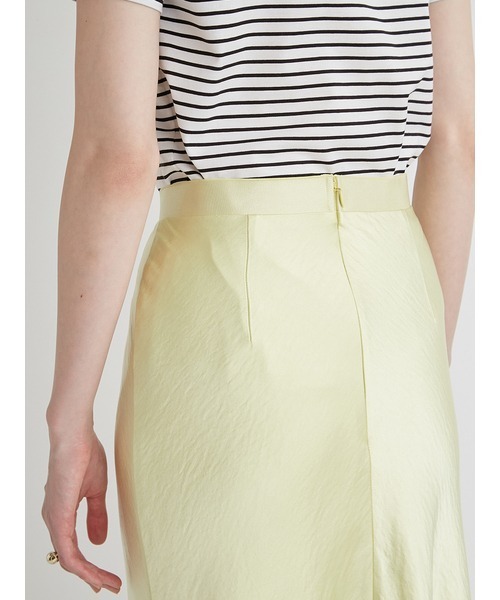 emmi（エミ）の「サテンナロースカート（スカート・レディース・ネイビー/ライトグレー/イエロー・1/0）」の9枚目の写真