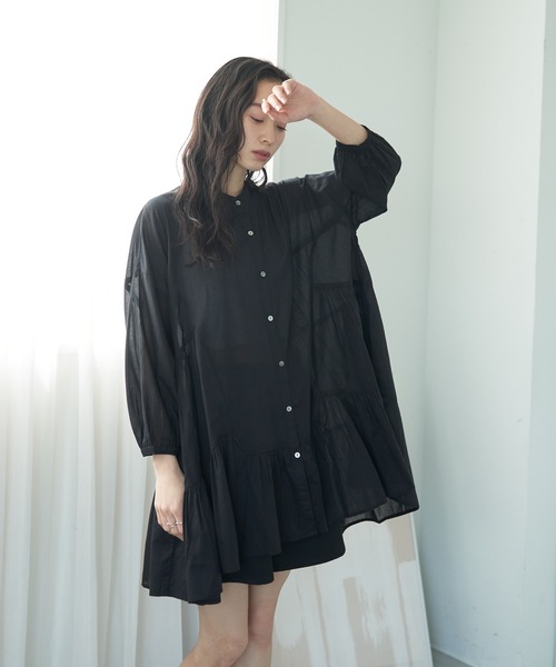 earth music&ecology（アースミュージックアンドエコロジー）の「コットンボイル切替ティアードチュニック（チュニック・レディース・アイボリー/ブラック/ブラウン/ブルー・FREE）」の19枚目の写真