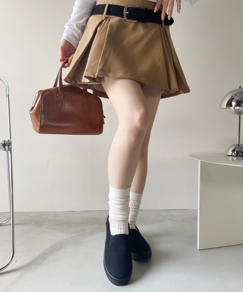 DEMETER(デメテル)の「軽量 シンプル スリッポンスニーカー(スリッポン・レディース・ブラック系その他/ブラック/グレー/アイボリー・S/L/M/LL/SS/3L)」の5枚目の写真