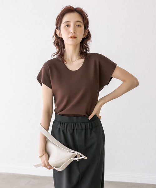 RIVE DROITE（リヴドロワ）の「クールタッチUネックフレンチニット（ニット/セーター・レディース・ブラック/ブラウン/オフホワイト・FREE）」の17枚目の写真