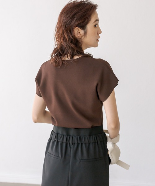 RIVE DROITE（リヴドロワ）の「クールタッチUネックフレンチニット（ニット/セーター・レディース・ブラック/ブラウン/オフホワイト・FREE）」の19枚目の写真