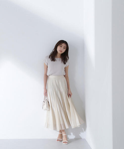NATURAL BEAUTY BASIC（ナチュラルビューティーベーシック）の「◇総針ベーシックシリーズ　ボートネックニット（ニット/セーター・レディース・ブラック/オフホワイト/ブルー/ピンク・FREE）」の12枚目の写真