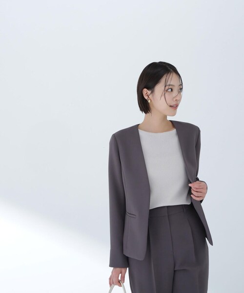 NATURAL BEAUTY BASIC（ナチュラルビューティーベーシック）の「◇総針ベーシックシリーズ　ボートネックニット（ニット/セーター・レディース・ブラック/オフホワイト/ブルー/ピンク・FREE）」の11枚目の写真
