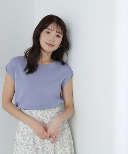 NATURAL BEAUTY BASIC（ナチュラルビューティーベーシック）の「◇総針ベーシックシリーズ　ボートネックニット（ニット/セーター・レディース・ブラック/オフホワイト/ブルー/ピンク・FREE）」の20枚目の写真