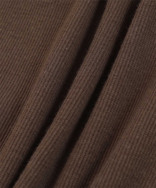 UR'S（ユアーズ）の「カップ付スクエアネックトップス/タンクトップ（タンクトップ・レディース・ブラック/ブラウン/ホワイト/ピンク・S/L/M）」の11枚目の写真